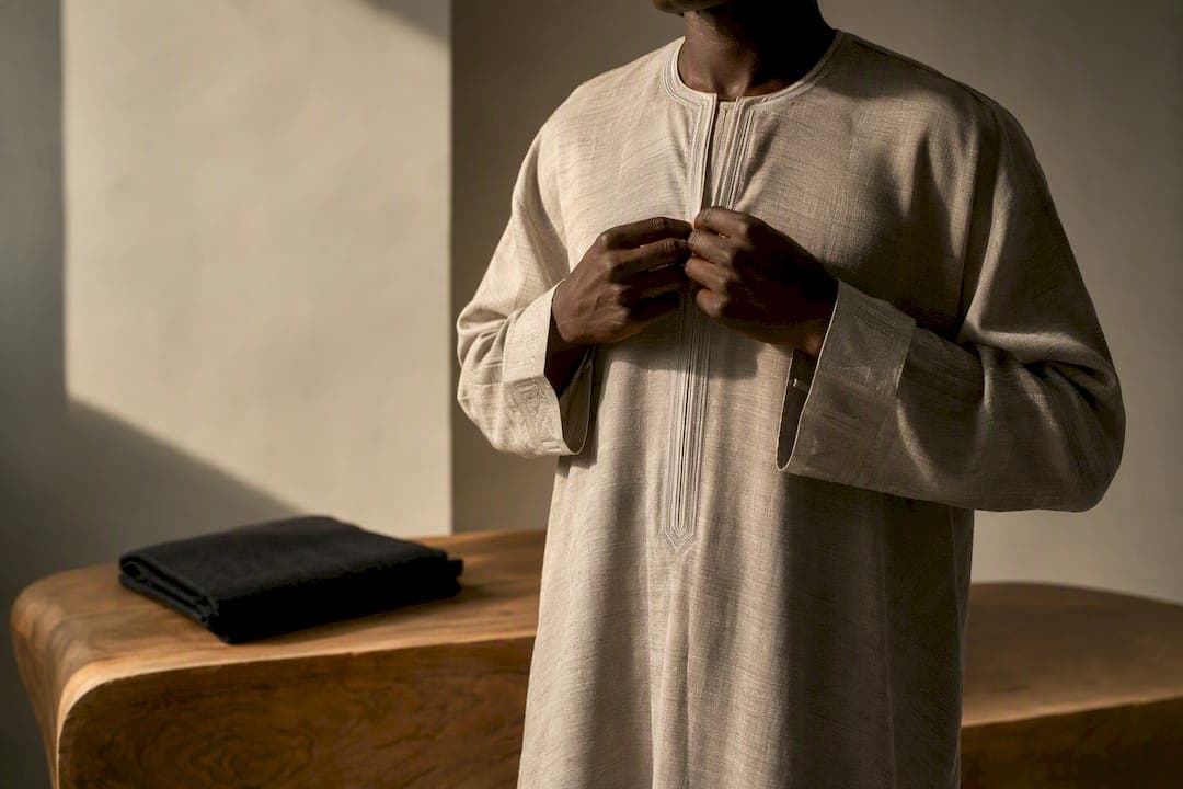 Buy With Confidence: 4 Men's Kaftan Outfits, Fit and Fabric Rules